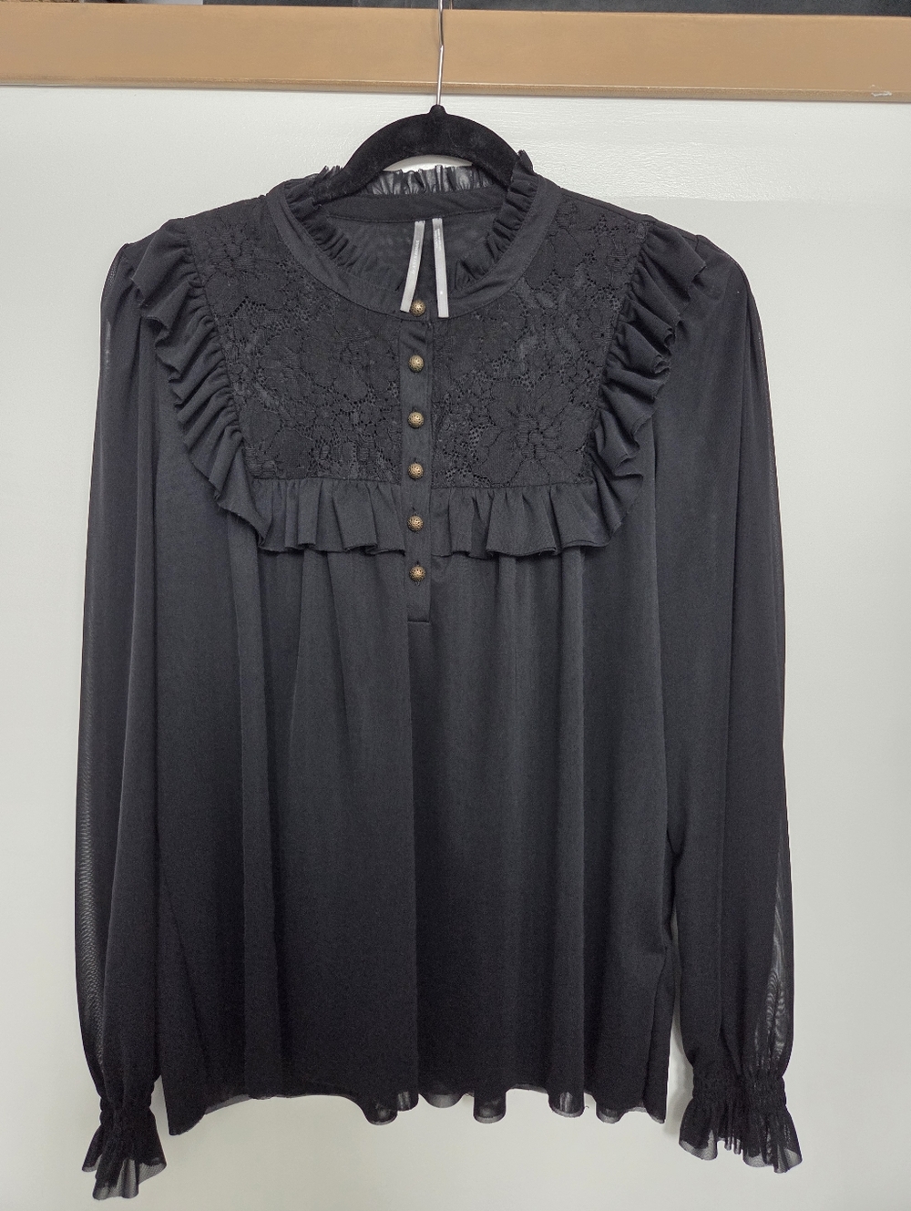 Anthropologie | Ruffled Lace Top